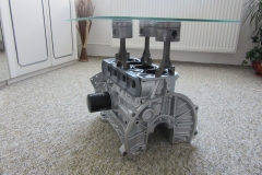 Stolek z motoru Škoda Felicia 1.3